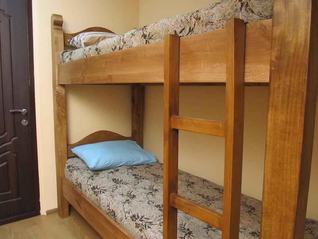 Mini-Hotel Na Pidgradskiy Uzhhorod Room photo